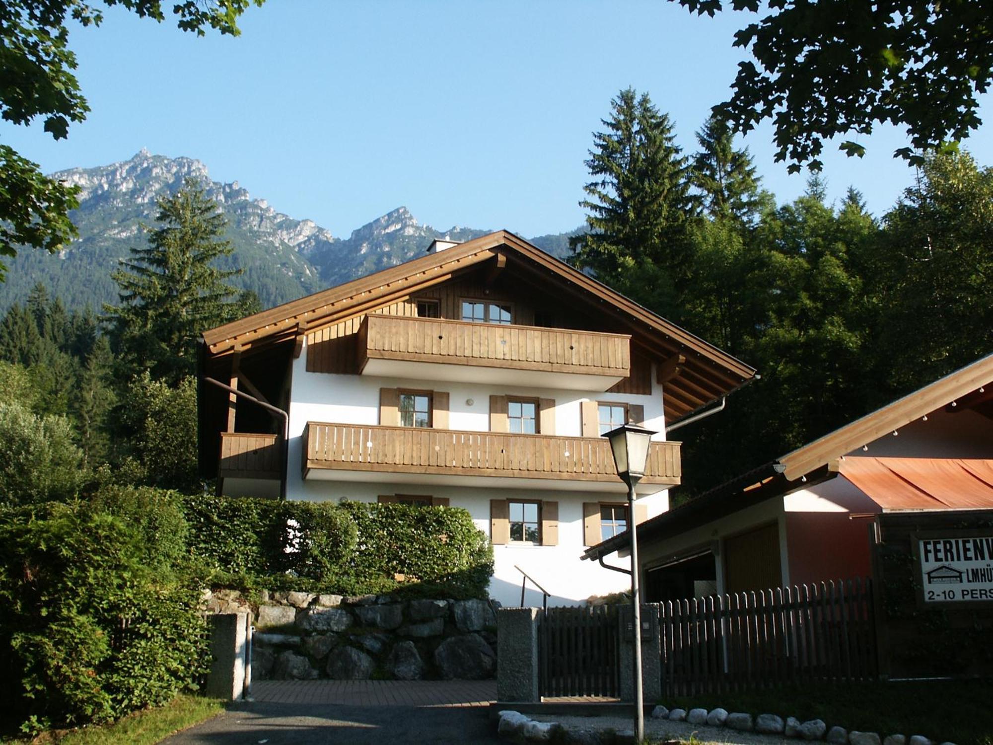 Ferienwohnung Almhuettenweg Dreitorspitze Garmisch-Partenkirchen Exteriör bild